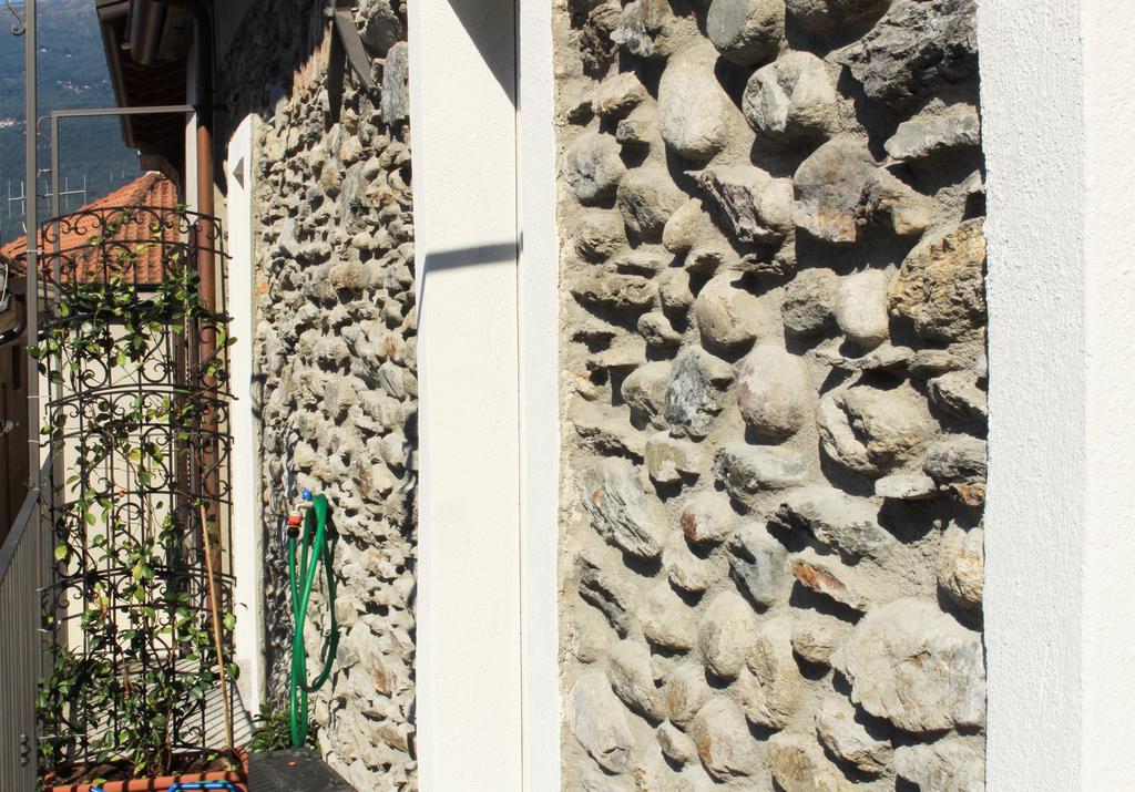 La Casa Sul Sasso Otel Dervio Dış mekan fotoğraf