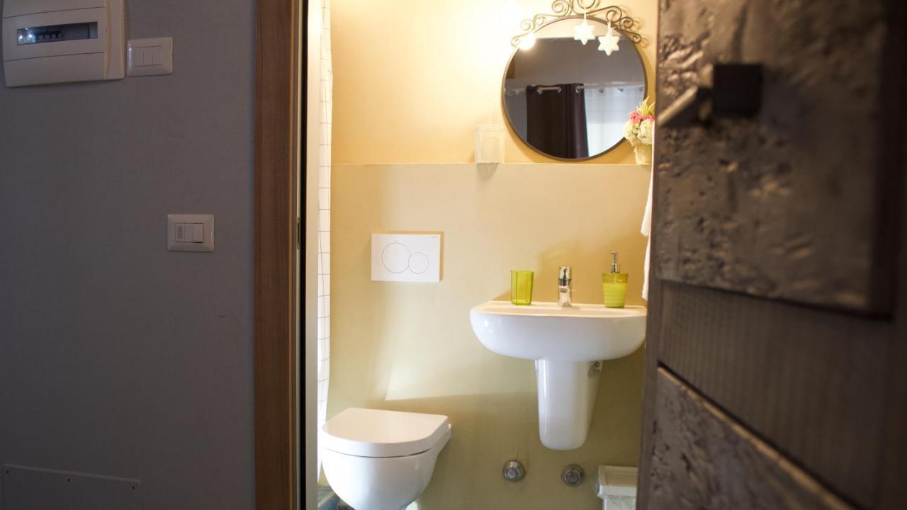 La Casa Sul Sasso Otel Dervio Dış mekan fotoğraf